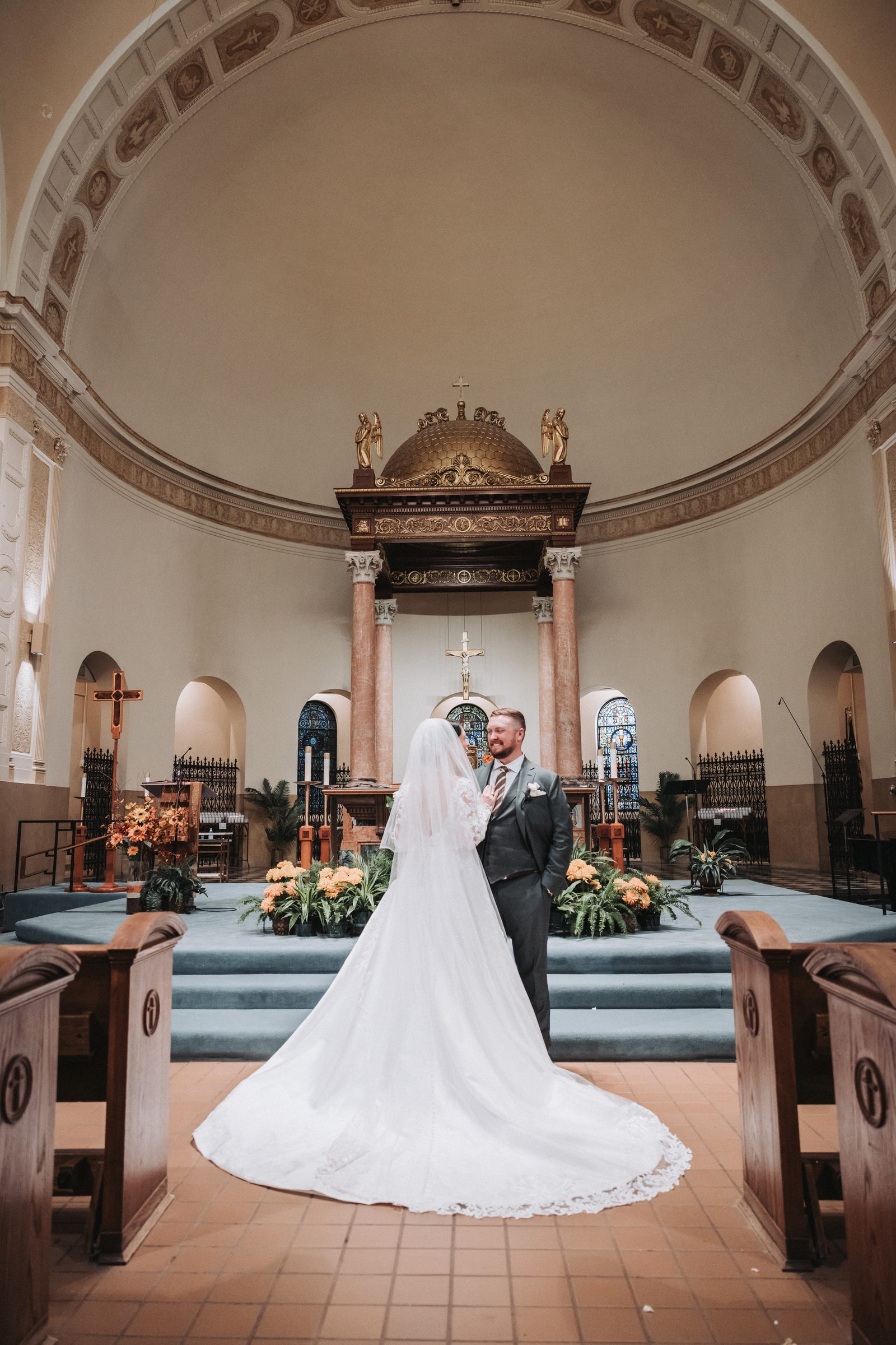 Gifts To Get Your Newly Engaged Friends