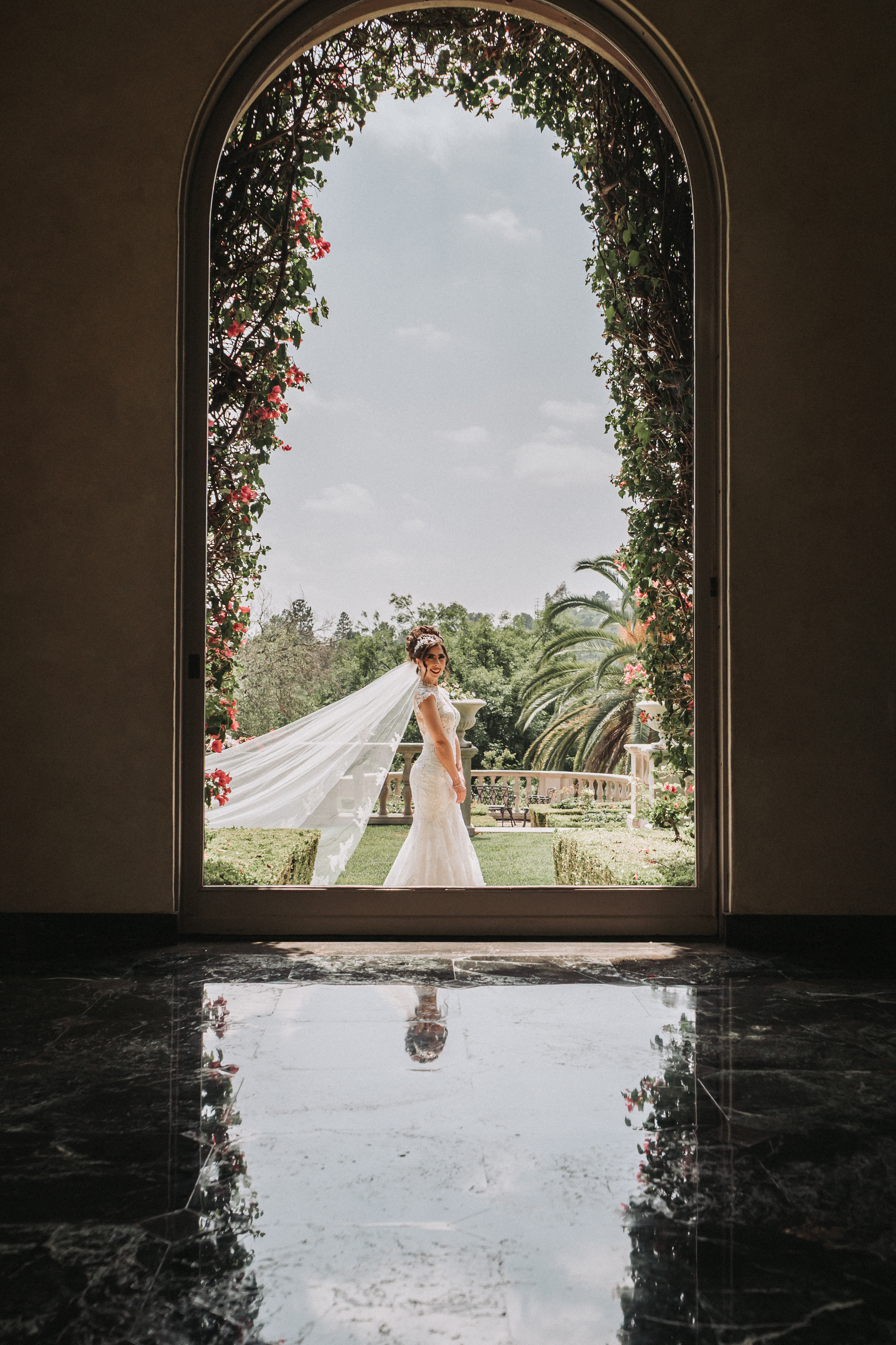 Bride at the aisle head