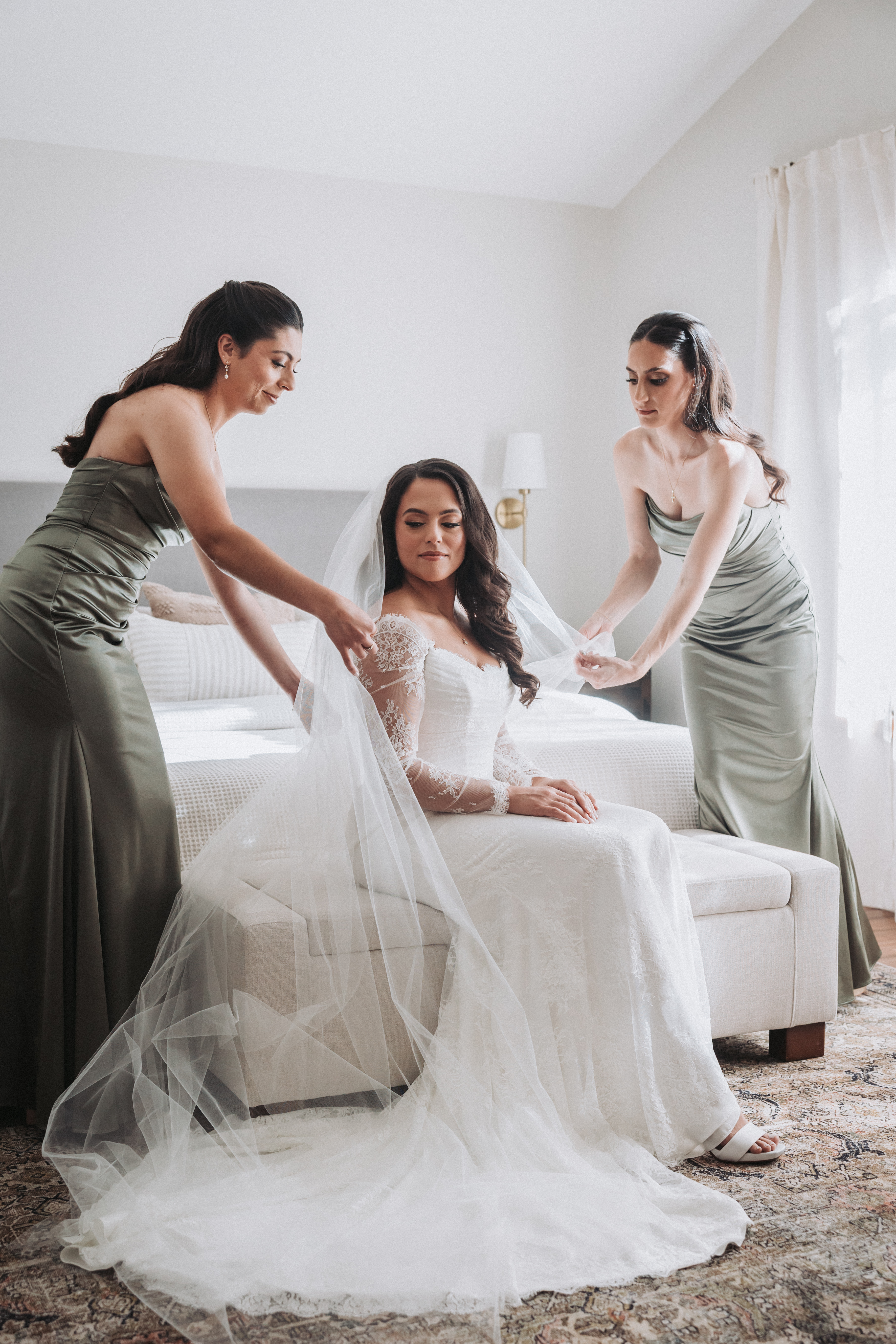 The kiss at Rosemont Theatre — Chicago, Illinois wedding photography